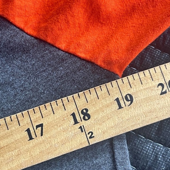 SF Giants Shirt Adult Medium Orange Gray Raglan Baseball MLB 2010 - Picture 10 of 12